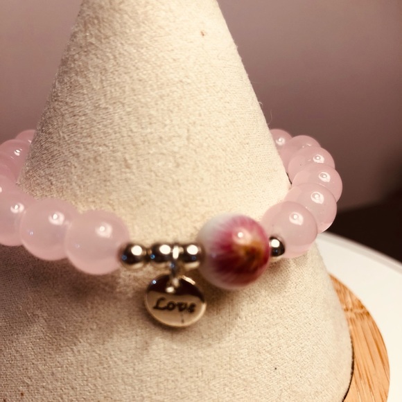 Elastic Pink Bracelet Love Charm Stackable New Adjustable Stretch - Picture 4 of 6